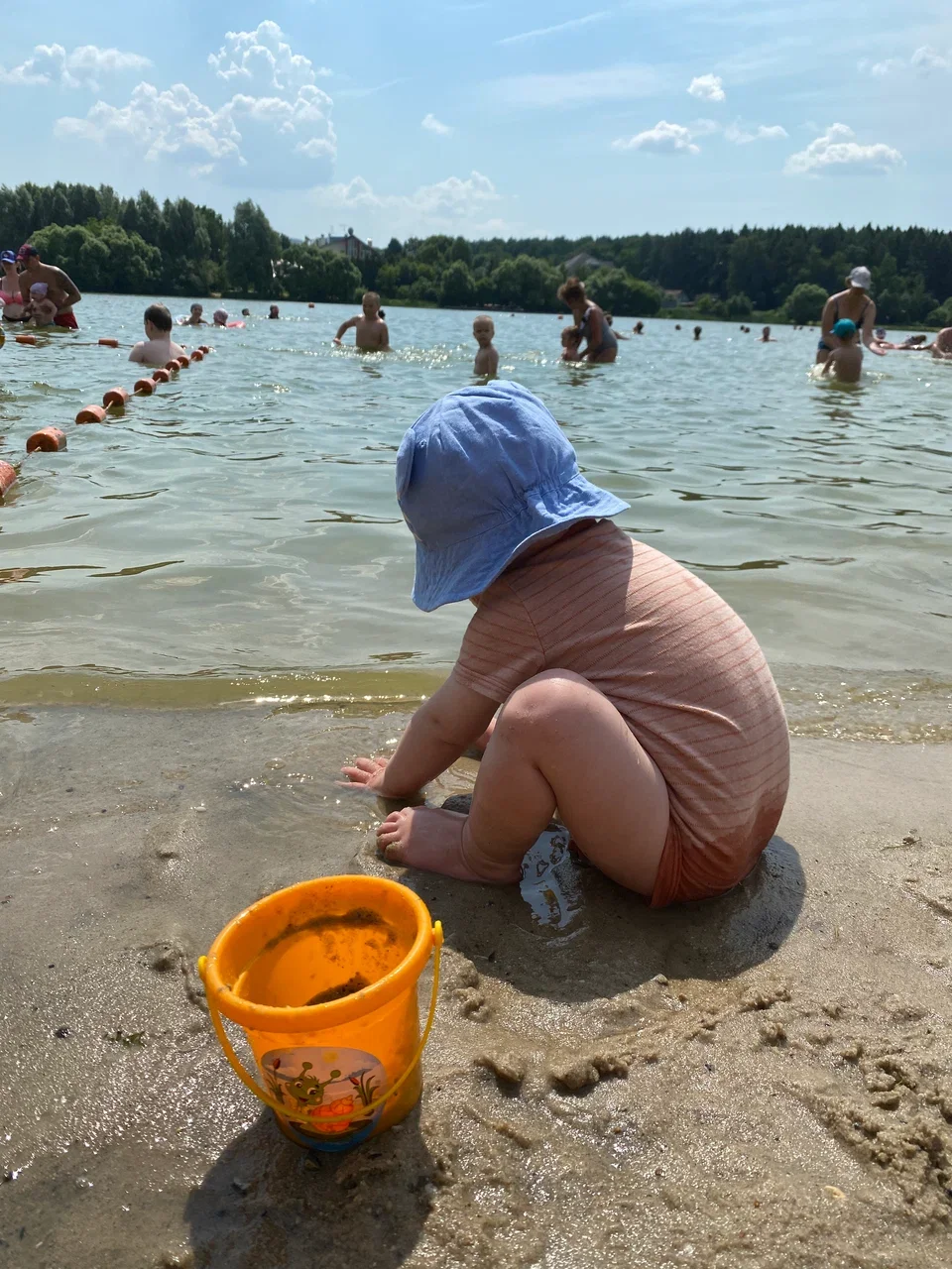 Фото Пляж "Мещерский" - развлечение в Москве | Досугатор